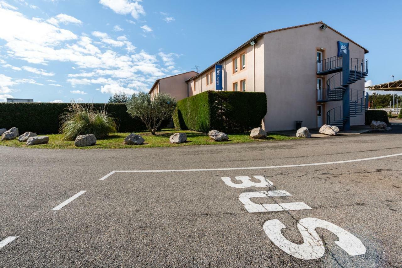 Ibis Budget Bollène Buitenkant foto